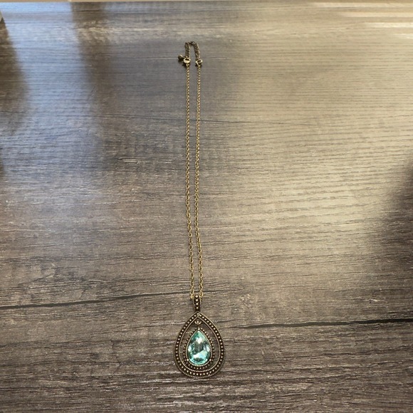 Avon Blissful Blues Drop Pendant Gift Set Vintage Style 2011 Art Deco Boho - Picture 2 of 11